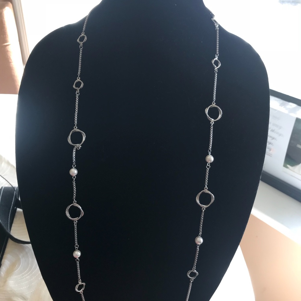 Ladies necklace